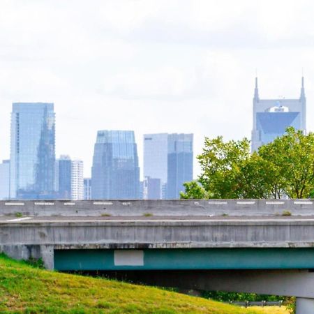 Skyline Serenity Rooftop Patio With Ping Pong Vila Nashville Exterior foto