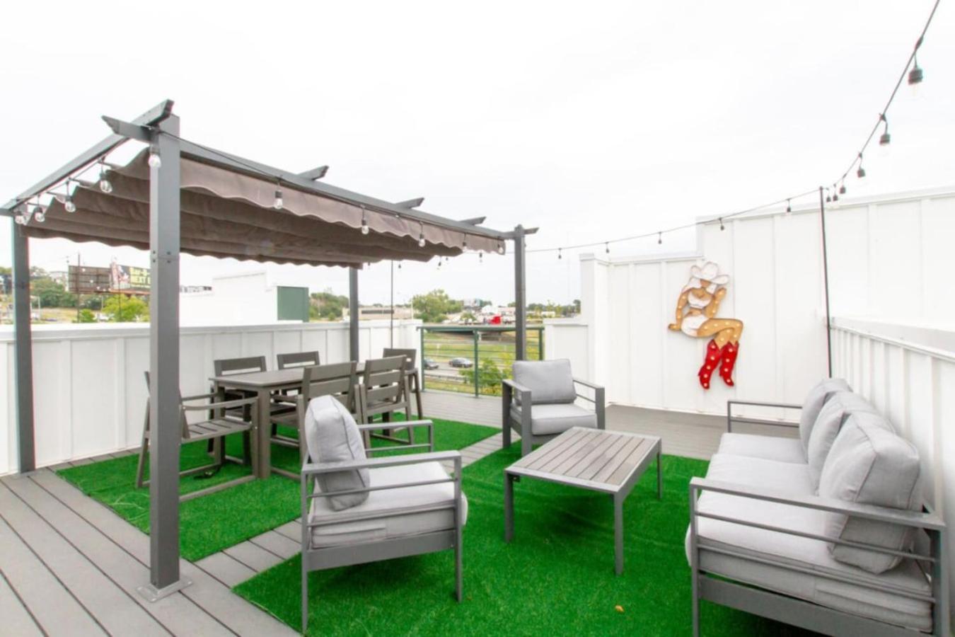 Skyline Serenity Rooftop Patio With Ping Pong Vila Nashville Exterior foto