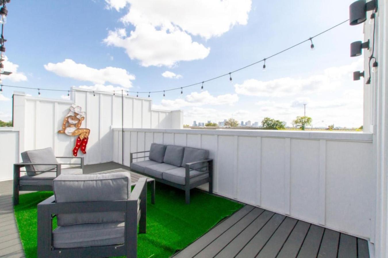 Skyline Serenity Rooftop Patio With Ping Pong Vila Nashville Exterior foto